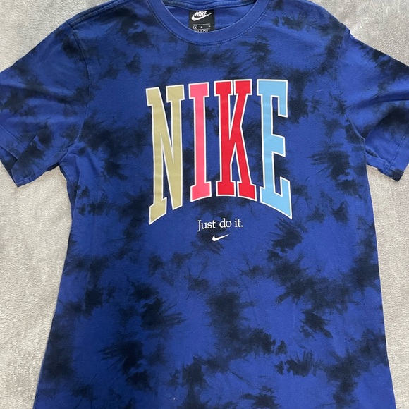 Nike Peace T Shirt - Picture 1 of 2